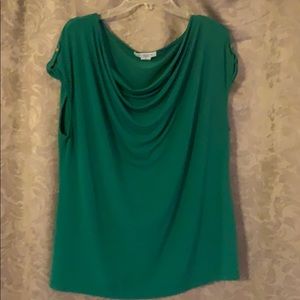 Green short sleeved blouse